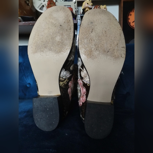 Custom Handmade Suzani Embroidered Boot - Picture 11 of 12